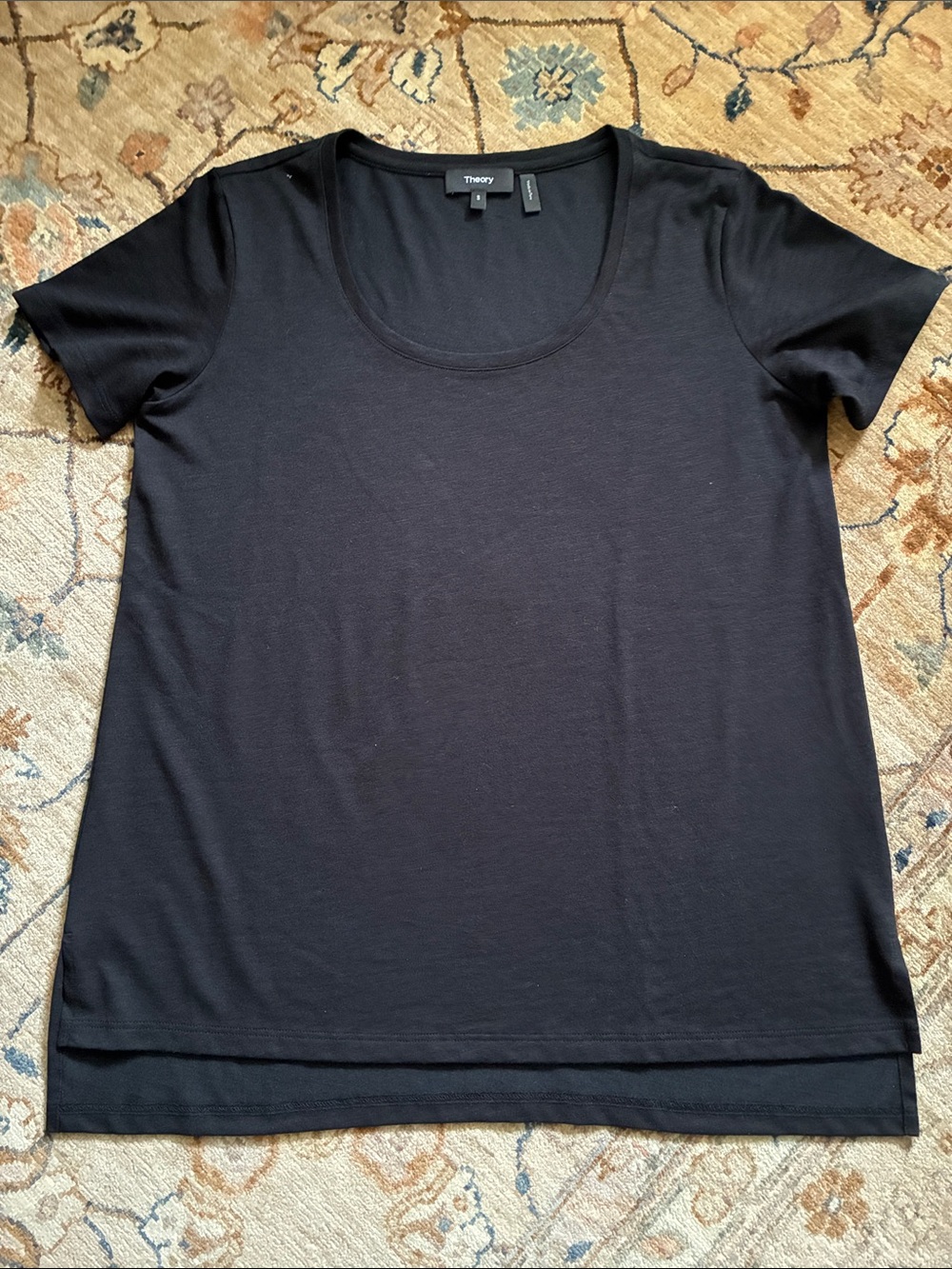Theory Black Scoop Neck Short Sleeve Tee